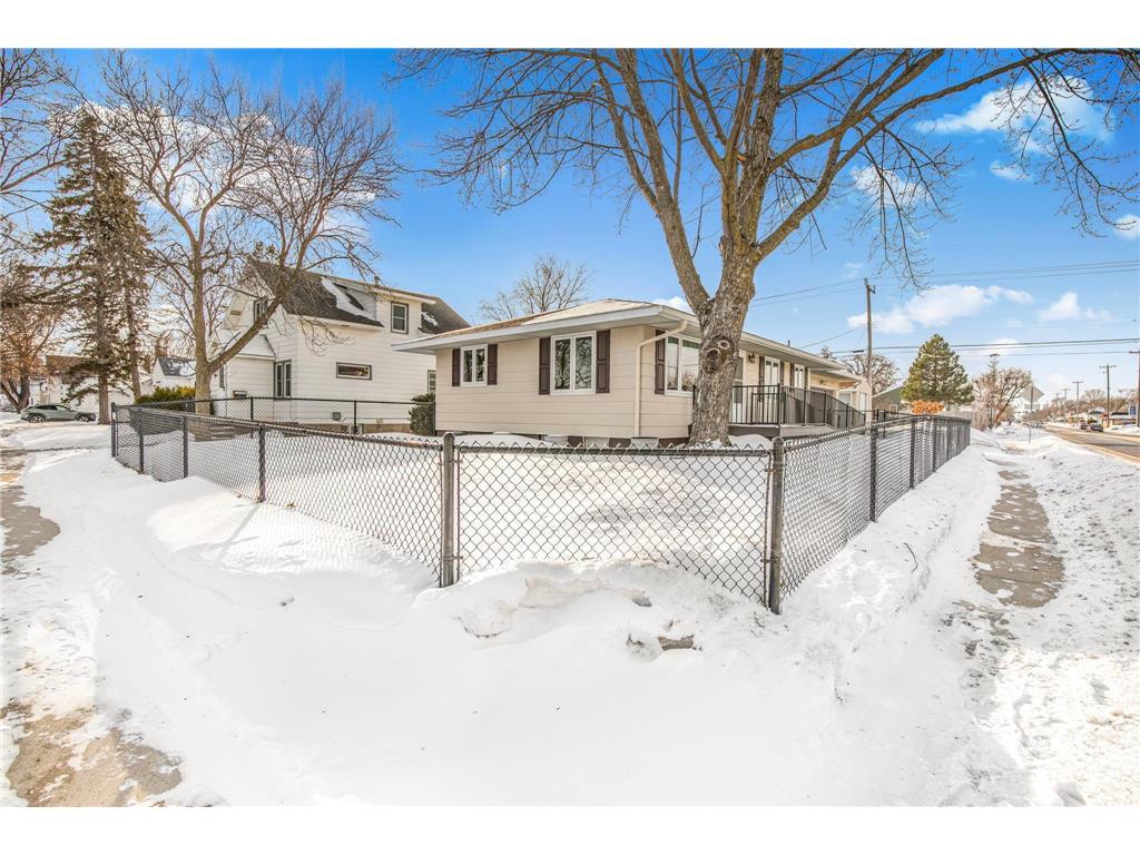 2104 3rd Street N Saint Cloud MN 56303 7008768 image3