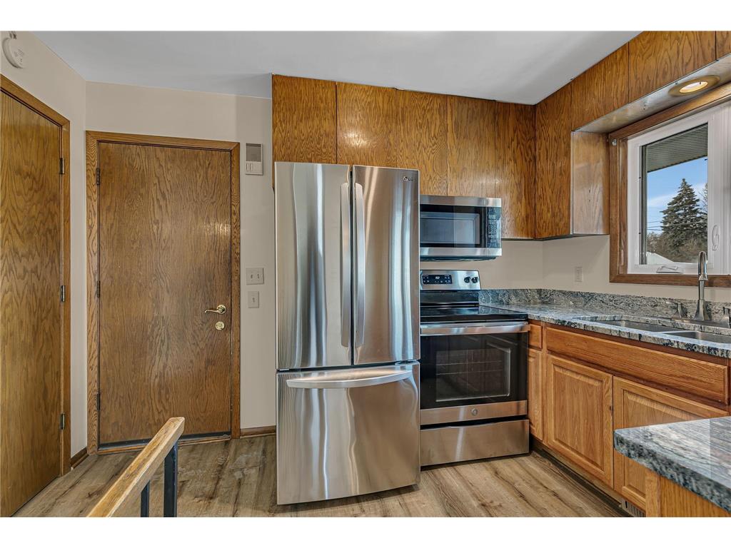 2104 3rd Street N Saint Cloud MN 56303 7008768 image6