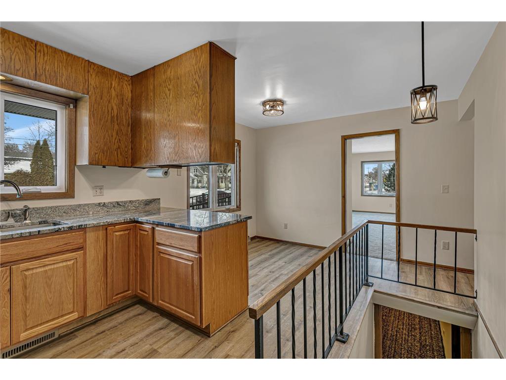 2104 3rd Street N Saint Cloud MN 56303 7008768 image8