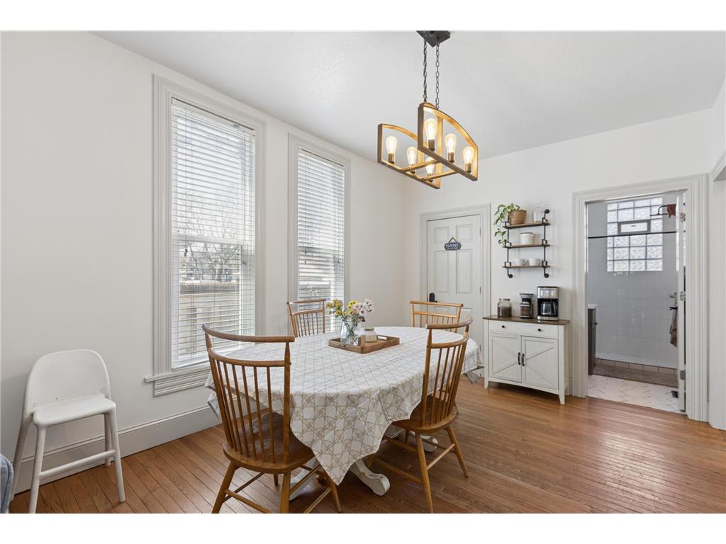 2104 Glenwood Avenue Minneapolis MN 55405 7058220 image9