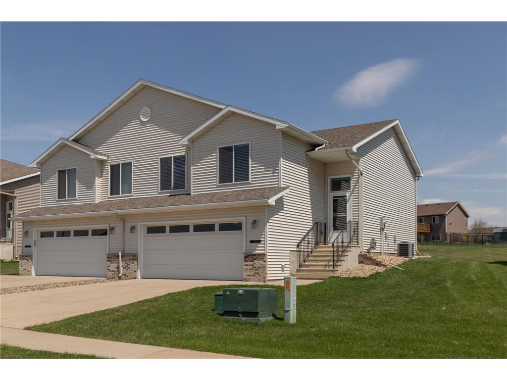 2104 Petersen Drive NW Stewartville MN 55976 6366197 image1
