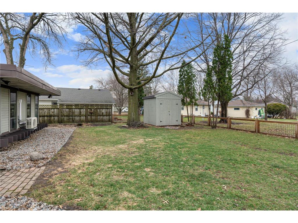 2104 W Oakland Avenue Austin MN 55912 7045877 image10