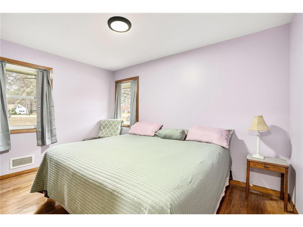2104 W Oakland Avenue Austin MN 55912 7045877 image22