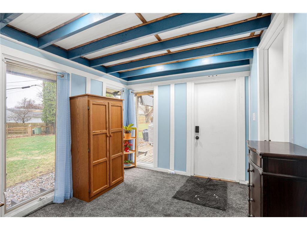 2104 W Oakland Avenue Austin MN 55912 7045877 image28
