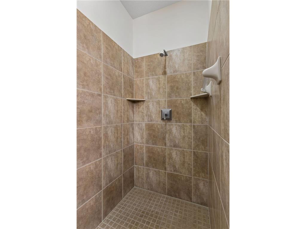 21049 France Boulevard Lakeville MN 55044 7001903 image24