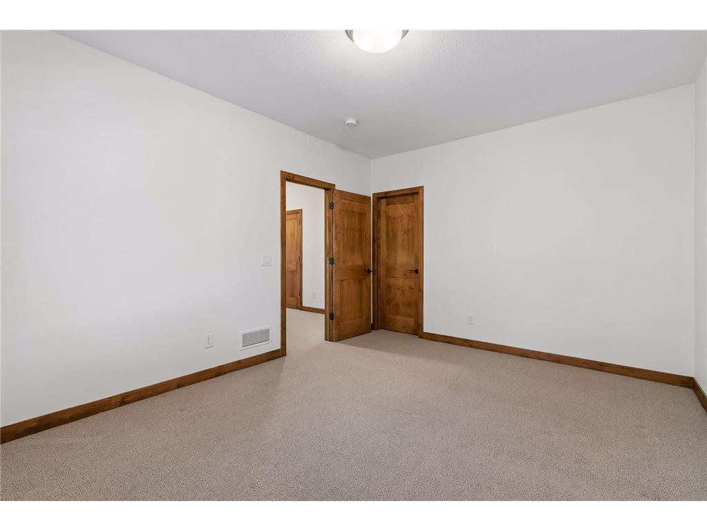 21049 France Boulevard Lakeville MN 55044 7001903 image31