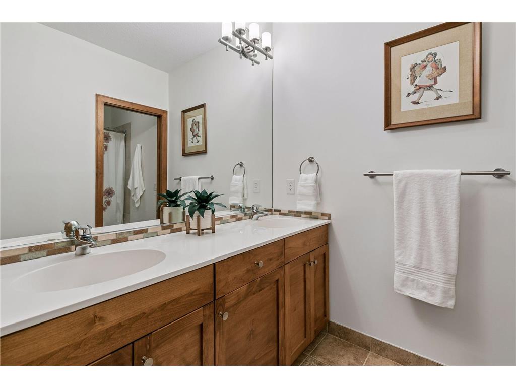 21049 France Boulevard Lakeville MN 55044 7001903 image34
