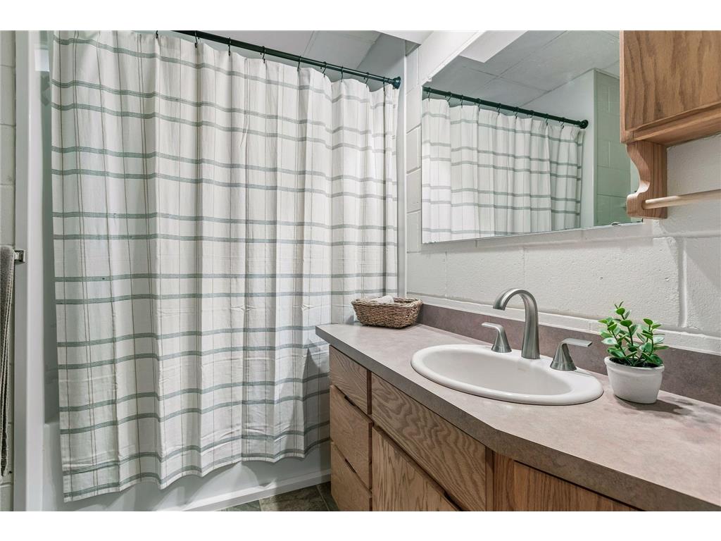 2105 Dutchview Road Minnetrista MN 55364 7075006 image40