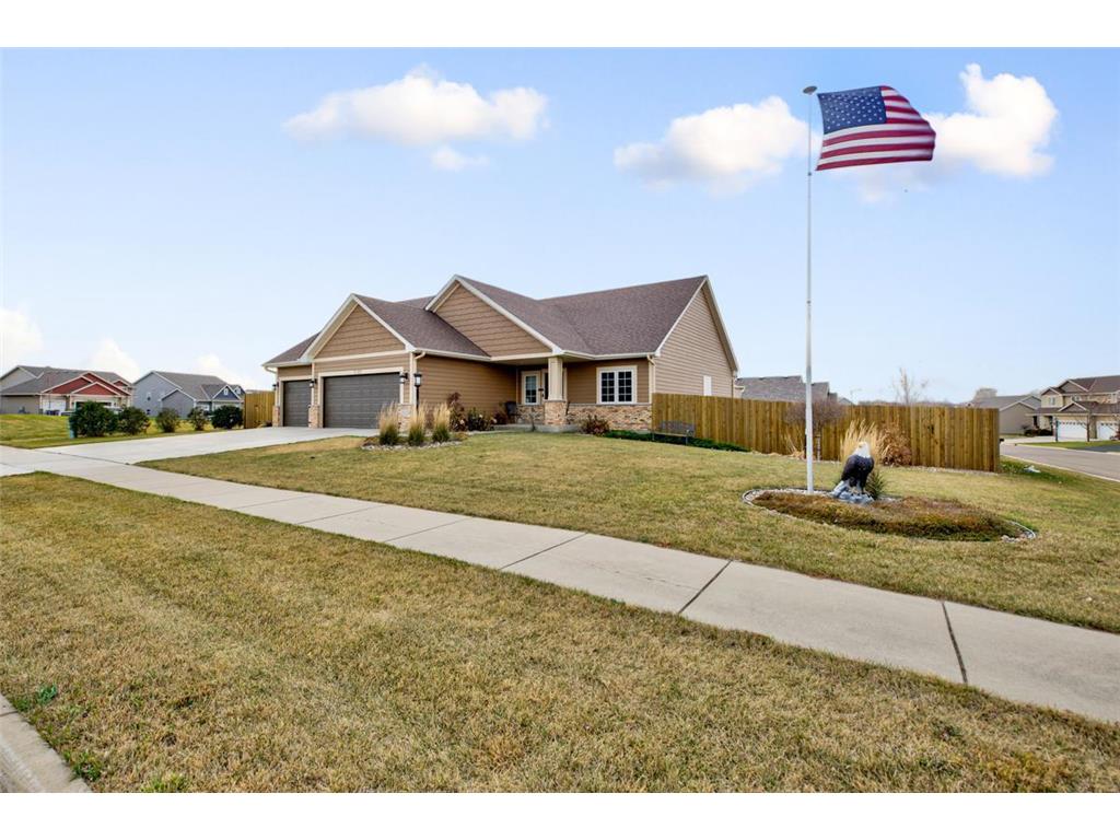 2105 Primrose Lane Faribault MN 55021 6304534 image1