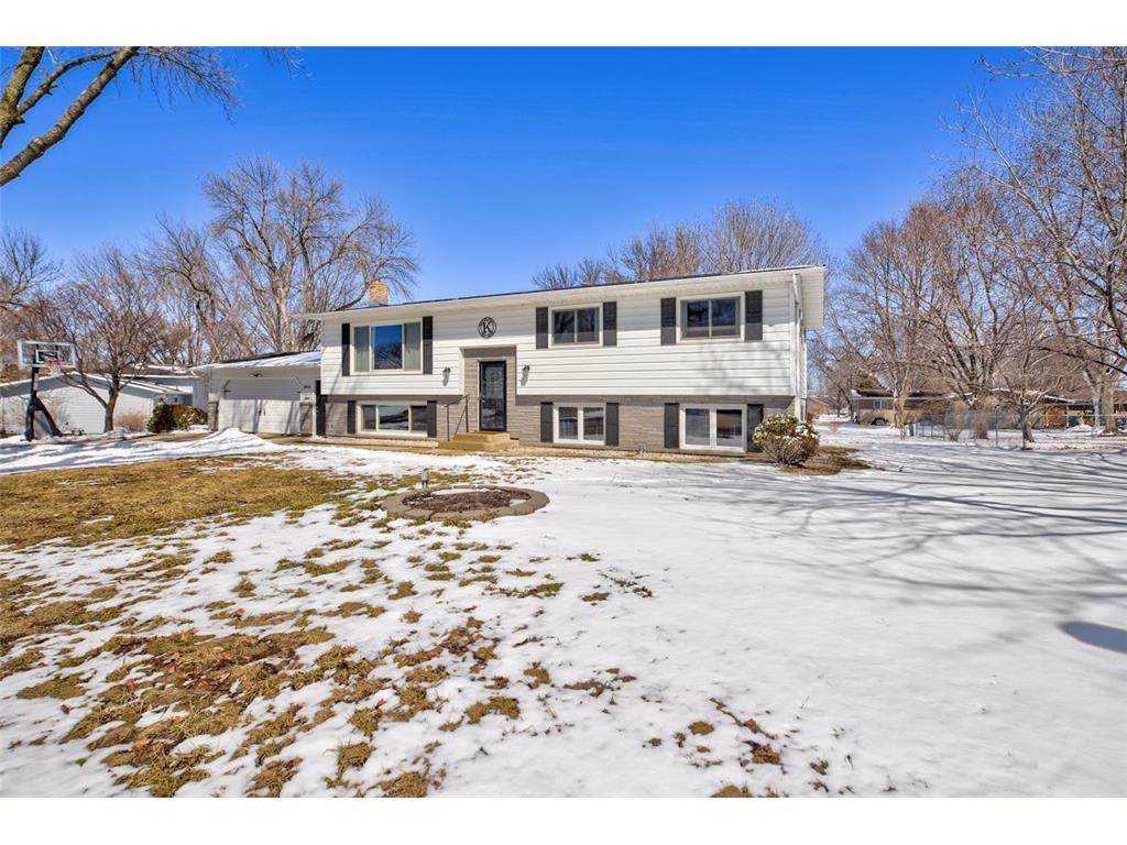 2105 Stade Lane, Fairmont, MN, 56031 MLS 7611096 Edina Realty