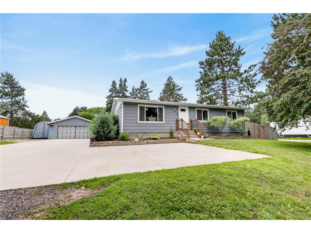 2105 Strader Drive Grand Rapids MN 55744 7110841 image1