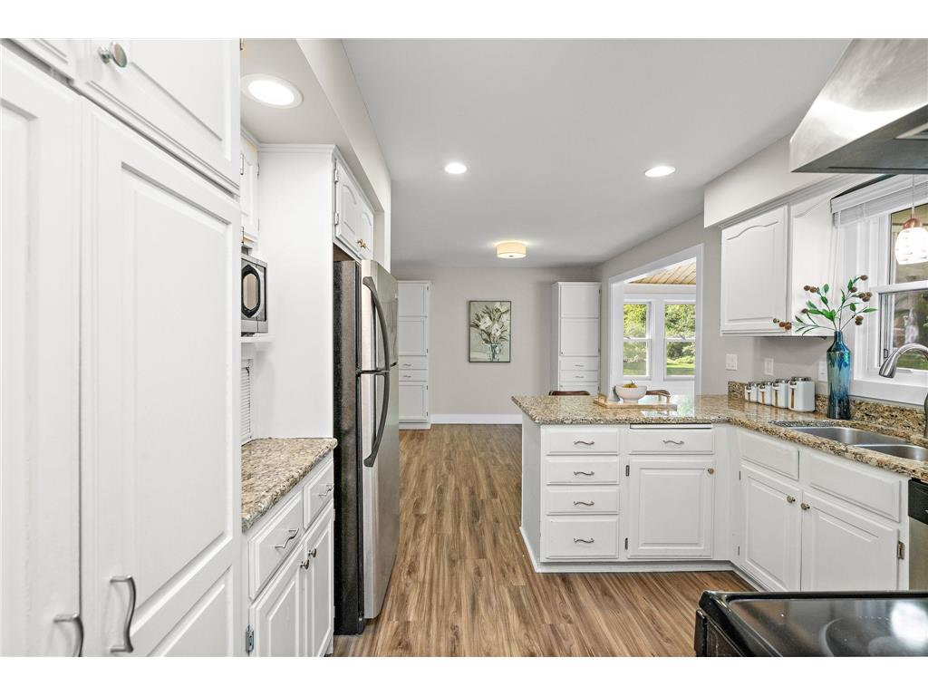 2105 Urbandale Lane N Plymouth MN 55447 7095668 image11