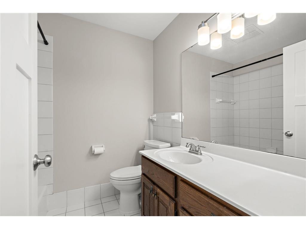 2105 Urbandale Lane N Plymouth MN 55447 7095668 image22