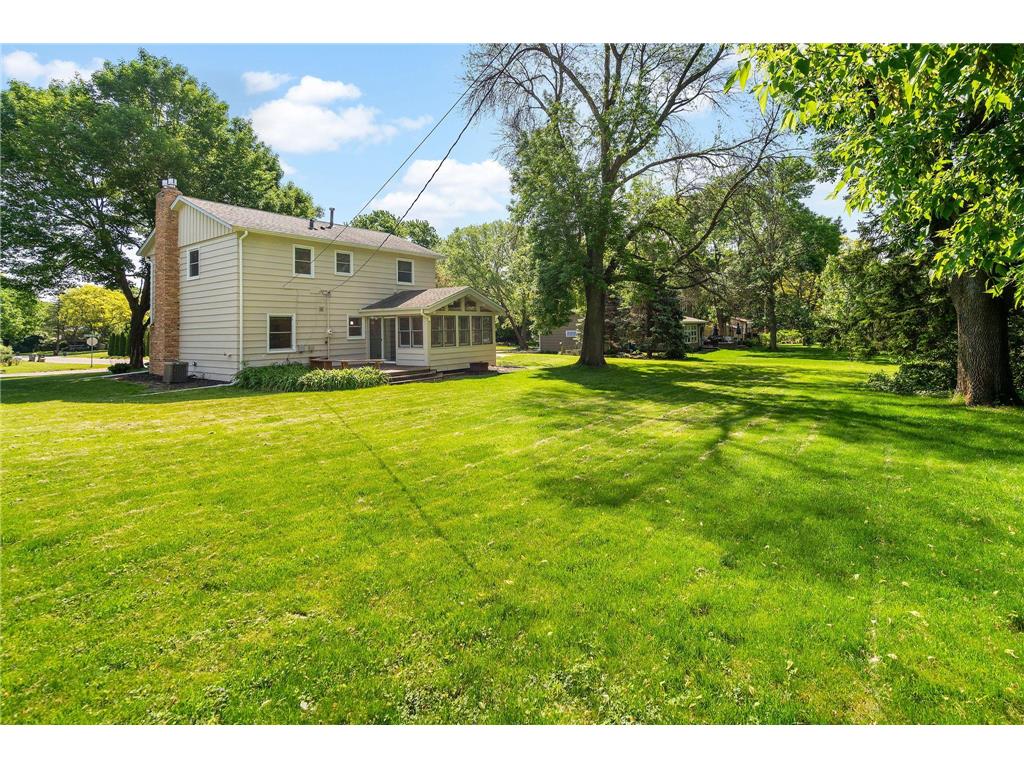 2105 Urbandale Lane N Plymouth MN 55447 7095668 image29