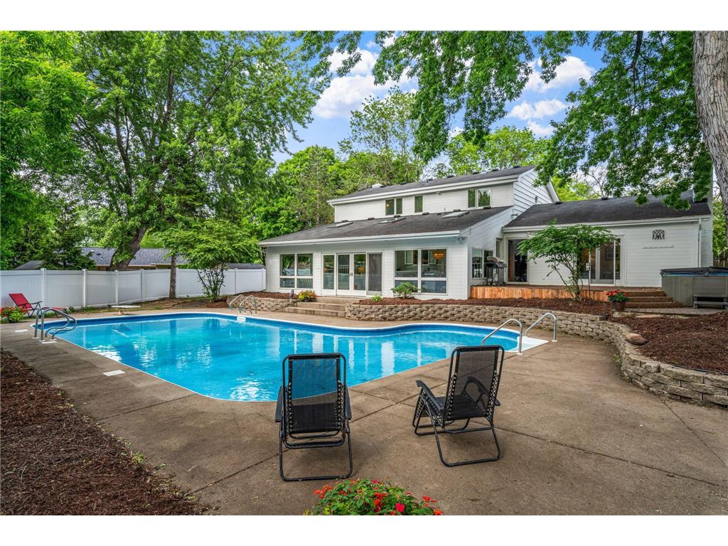 2105 Walnut Grove Lane N Plymouth MN 55447 6546096 image1