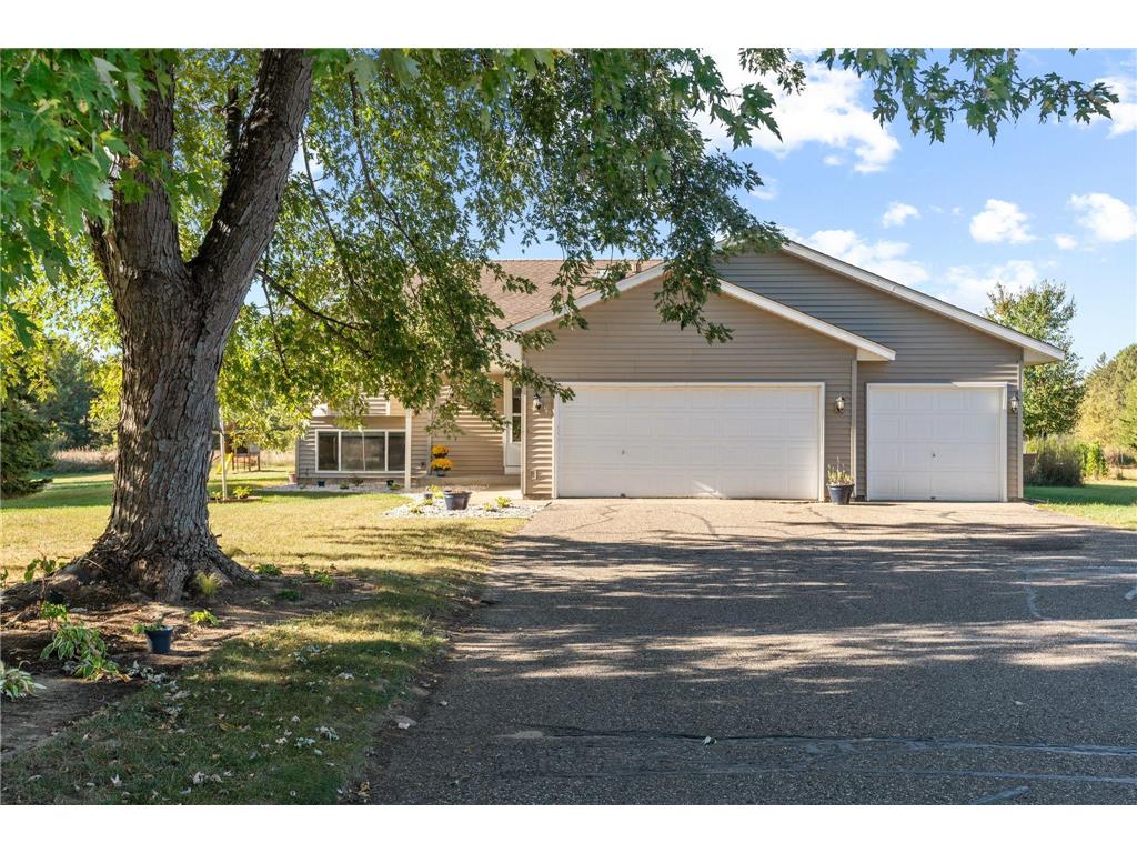 21050 W Linwood Drive NE Linwood Twp MN 55092 6612168 image1