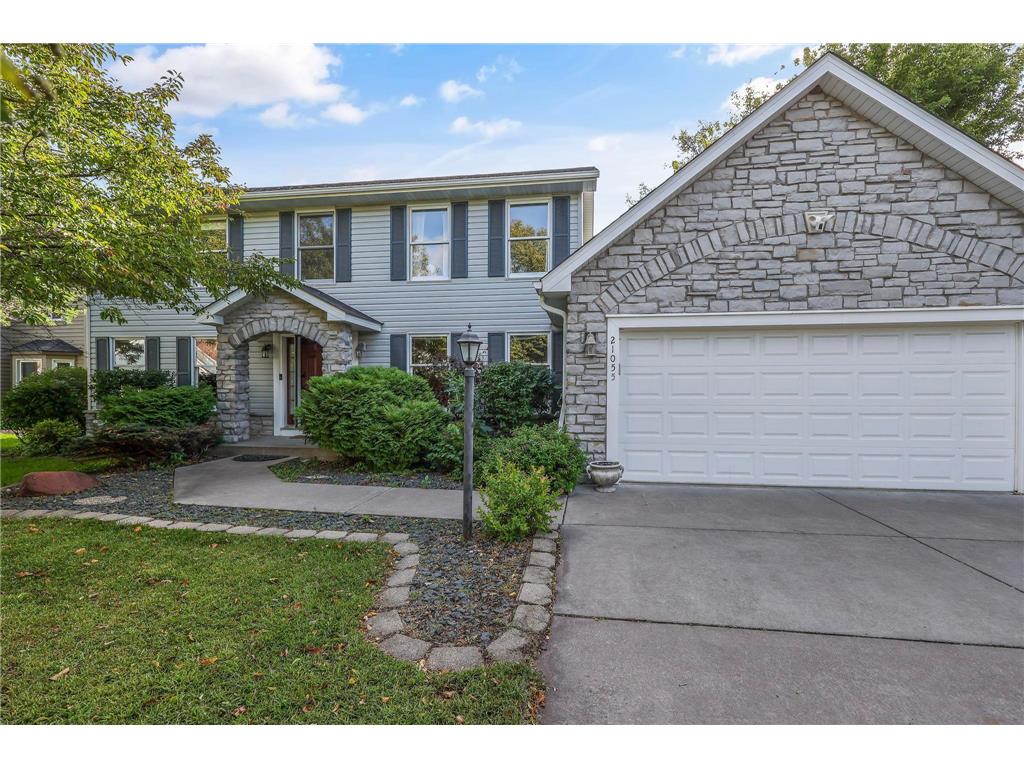 21055 Floral Bay Drive N Forest Lake MN 55025 6784542 image1