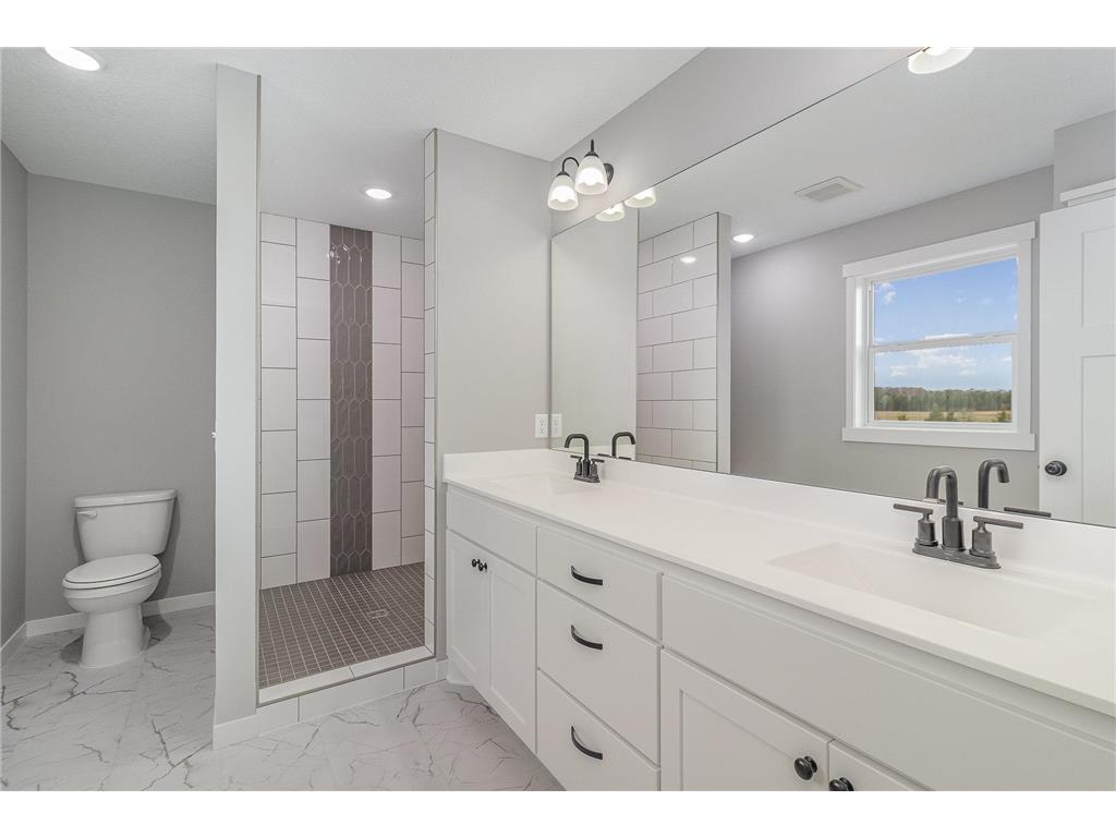 21057 Tippecanoe Street NE East Bethel MN 55011 7046845 image14