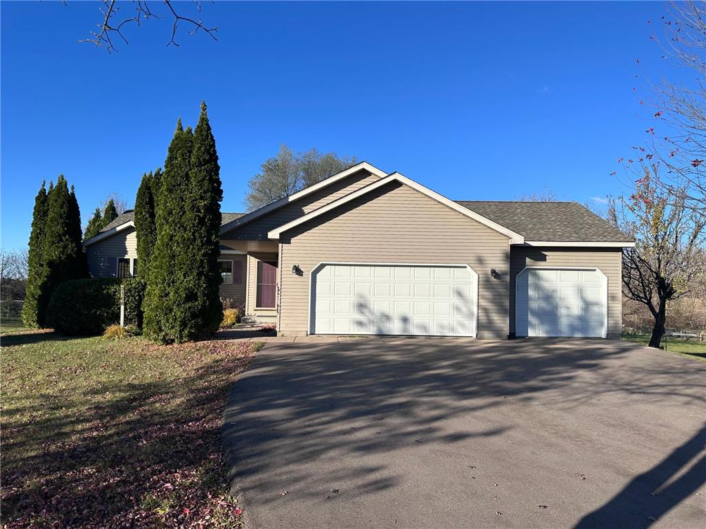 2106 135th Street New Richmond WI 54017 6792346 image1