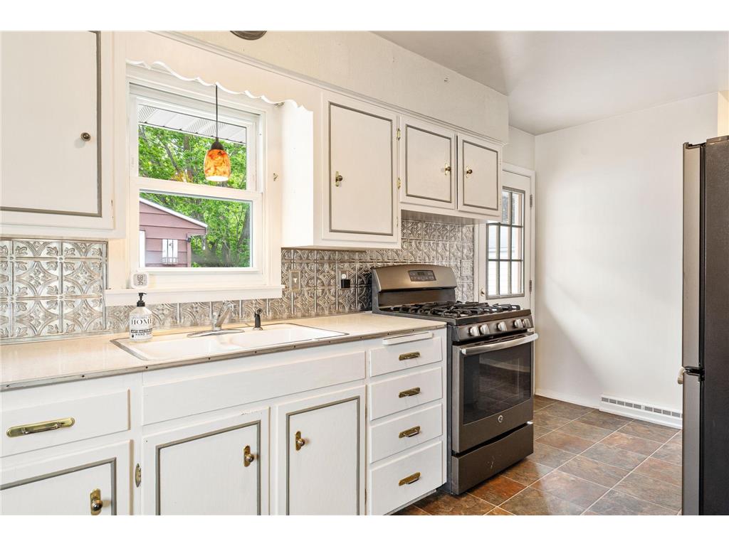 2106 6th Avenue NE Austin MN 55912 7073938 image11