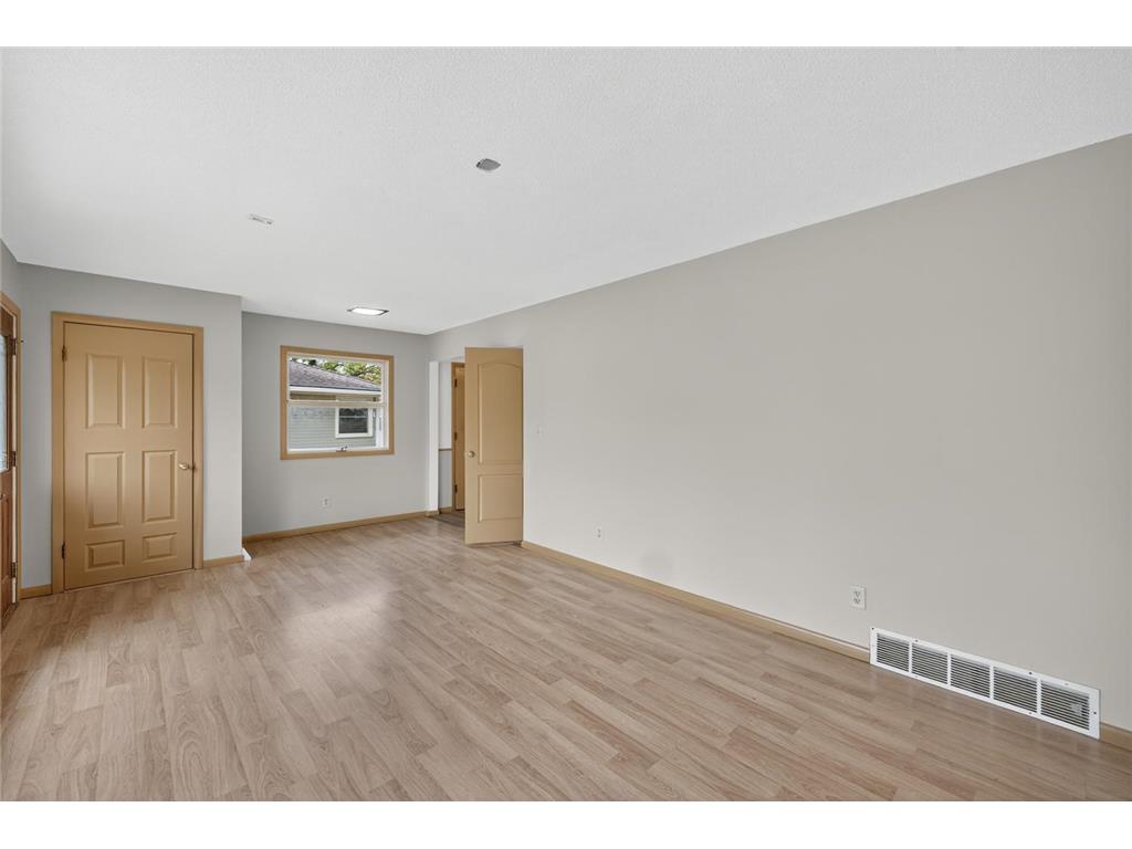 2106 8th Avenue NE Rochester MN 55906 6807213 image13