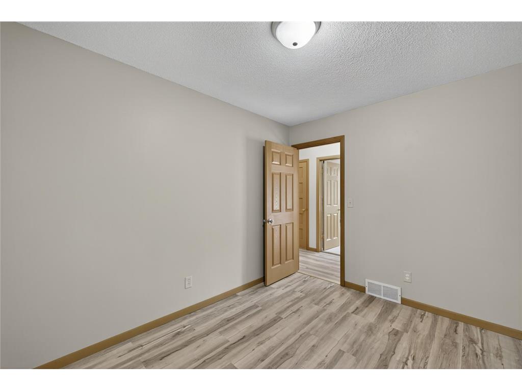 2106 8th Avenue NE Rochester MN 55906 6807213 image23