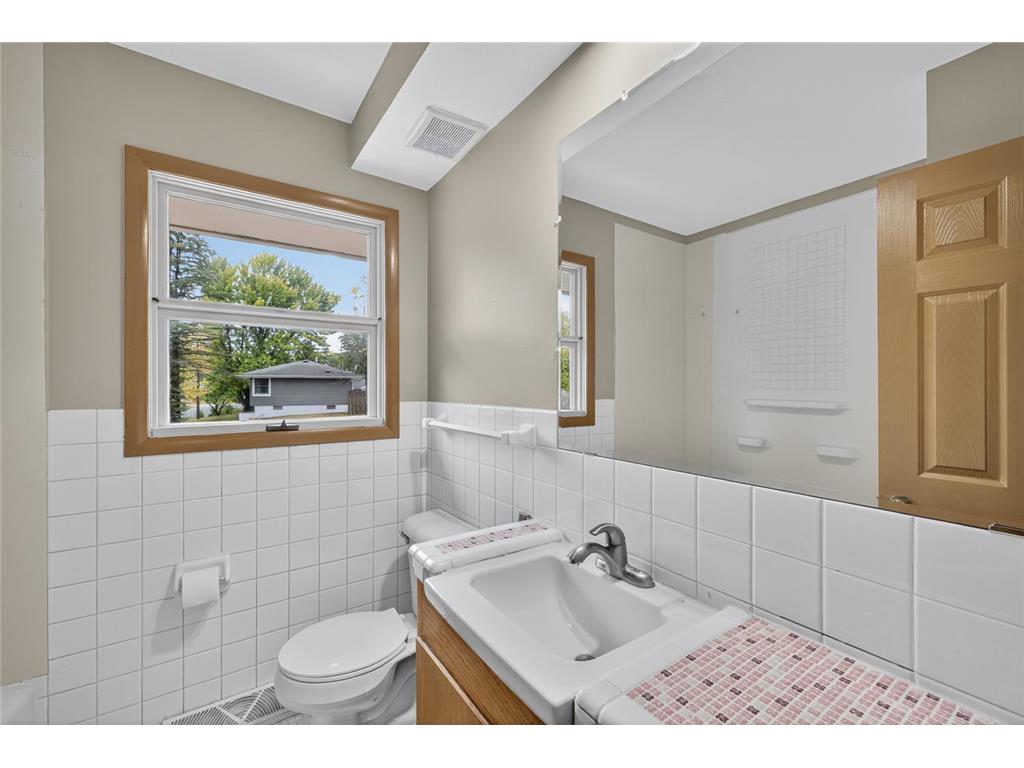 2106 8th Avenue NE Rochester MN 55906 6807213 image24