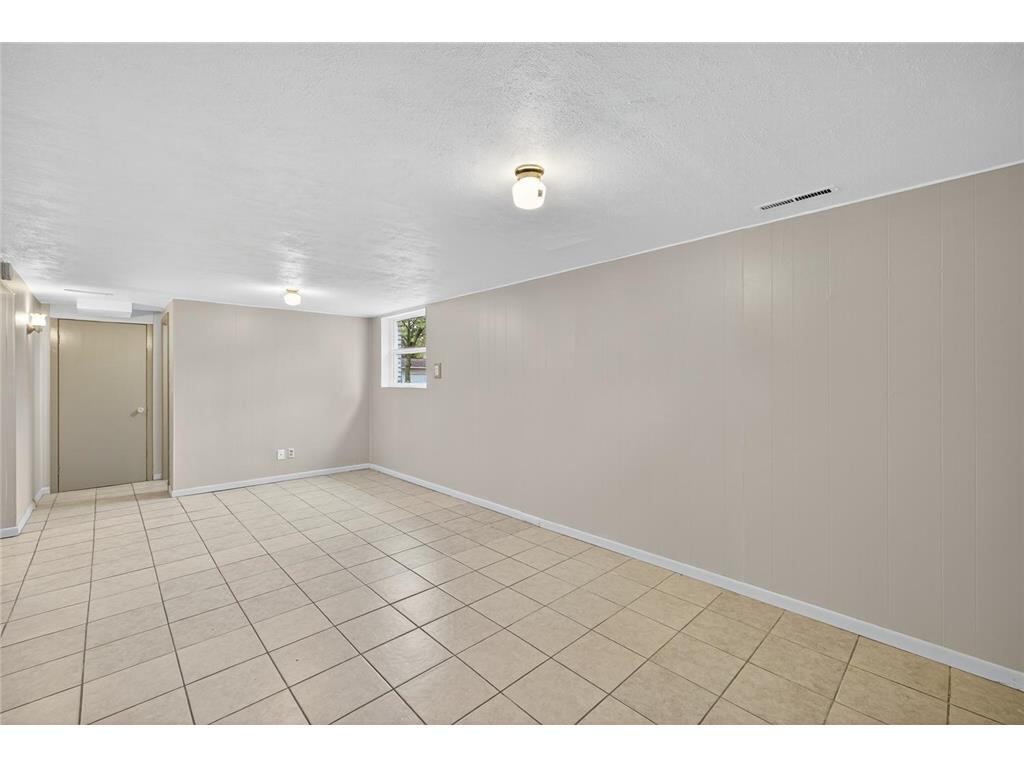 2106 8th Avenue NE Rochester MN 55906 6807213 image35