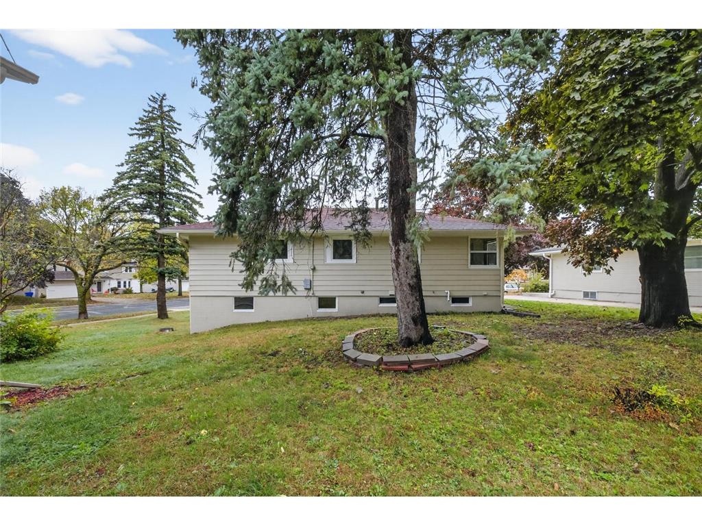 2106 8th Avenue NE Rochester MN 55906 6807213 image6