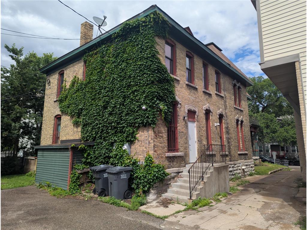2106 Elliot Avenue Minneapolis MN 55404 7095120 image2