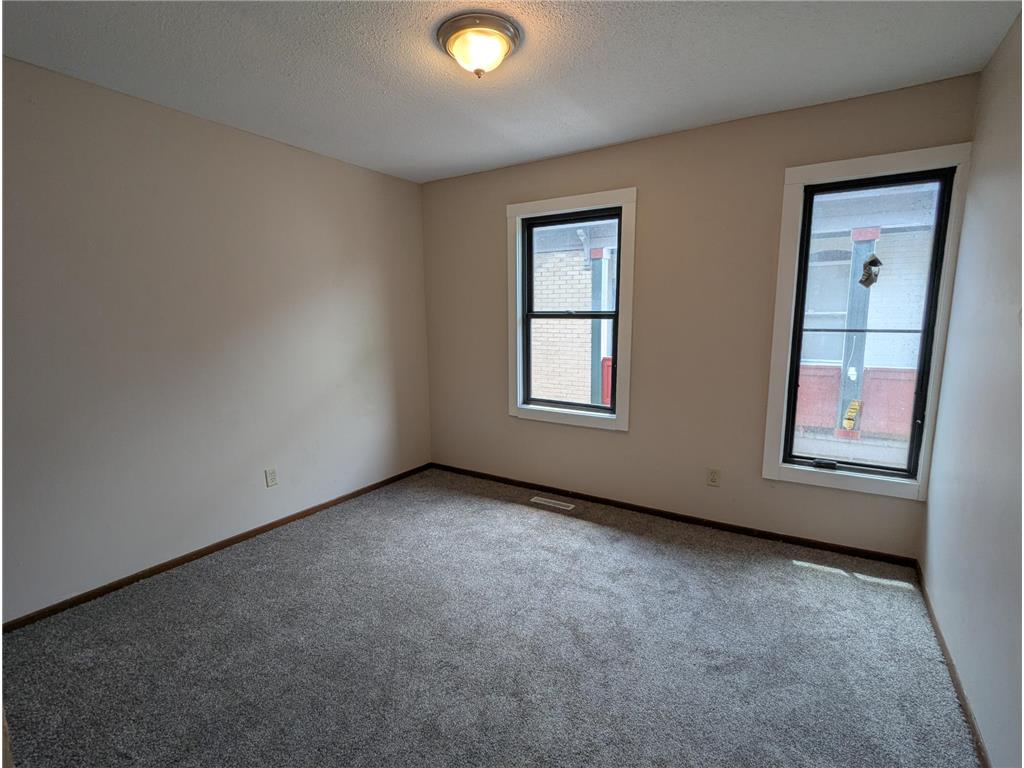 2106 Elliot Avenue Minneapolis MN 55404 7095120 image37