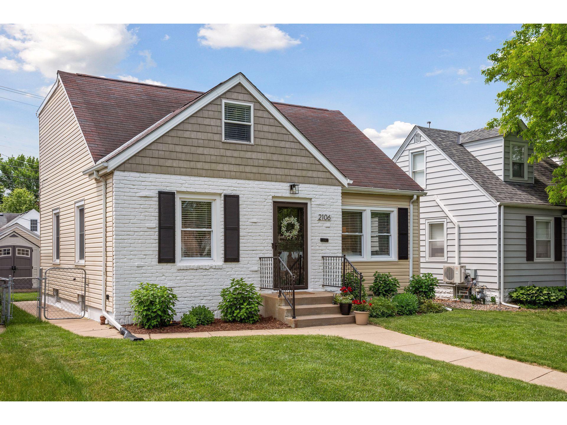 2106 Highland Parkway, Saint Paul, MN, 55116 MLS 6024130 Edina Realty