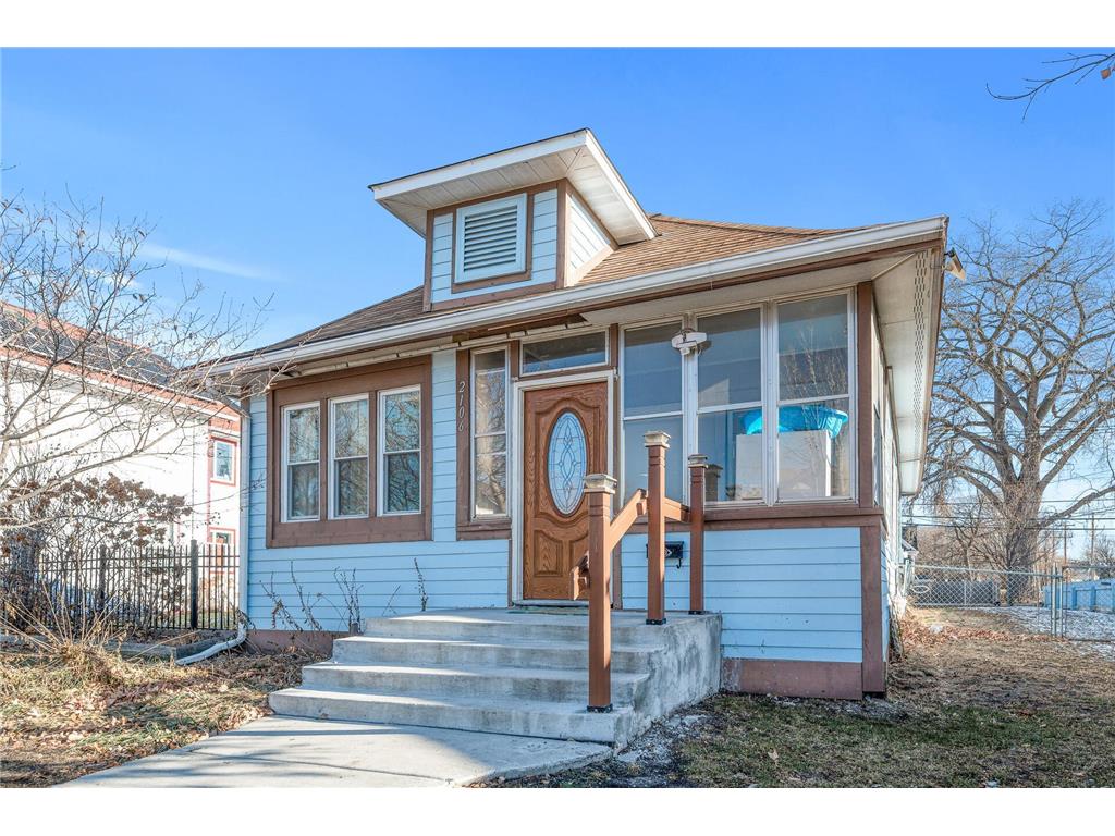 2106 Queen Avenue N Minneapolis MN 55411 6468869 image1