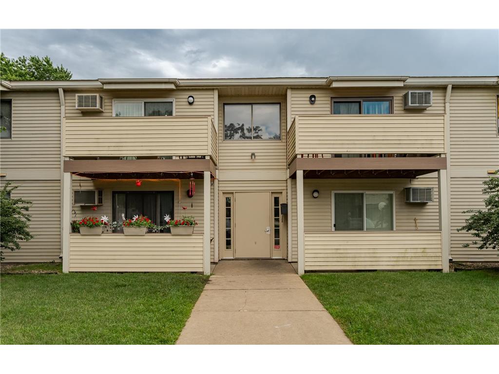 2106 Valleyhigh Drive NW #A202 Rochester MN 55901 6759024 image1