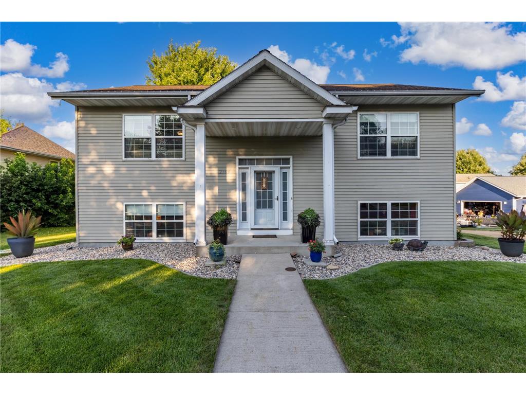 2106 York Street Saint Peter MN 56082 7113950 image1