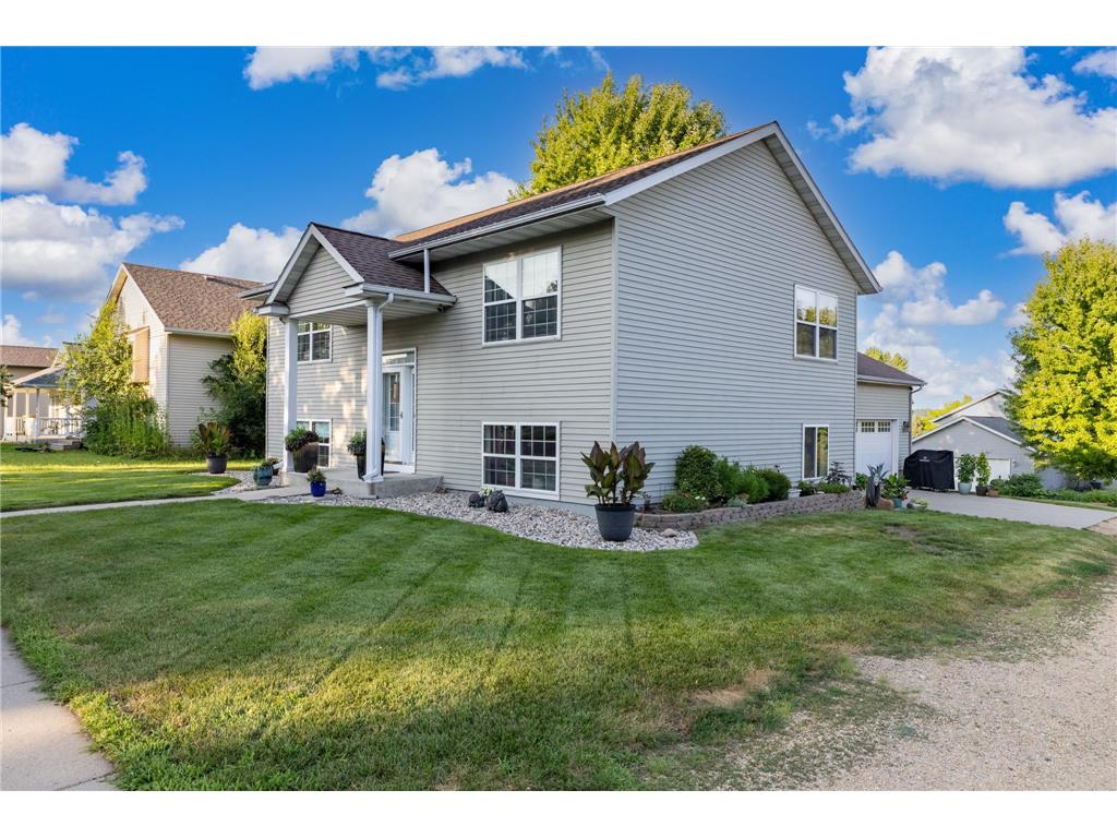 2106 York Street Saint Peter MN 56082 7113950 image9