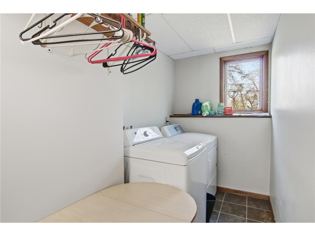 2107 15th Street Eau Claire WI 54703 7057365 image30