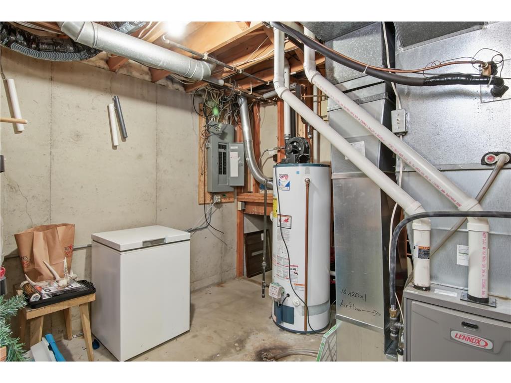 2107 15th Street Eau Claire WI 54703 7057365 image31