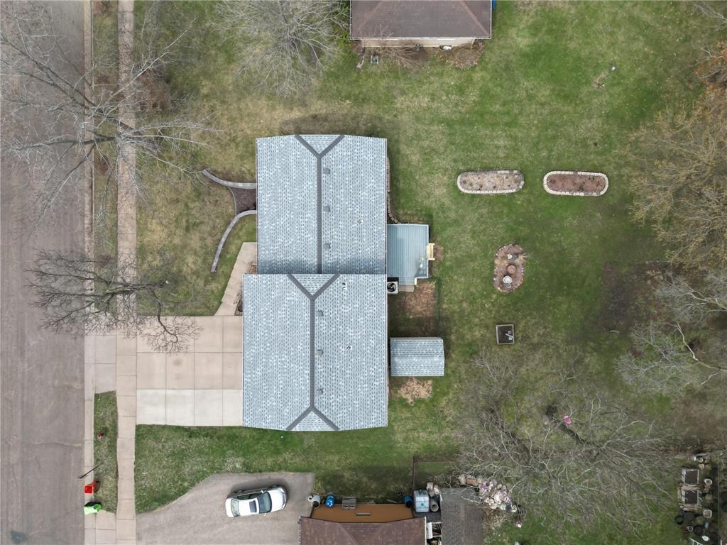 2107 15th Street Eau Claire WI 54703 7057365 image39