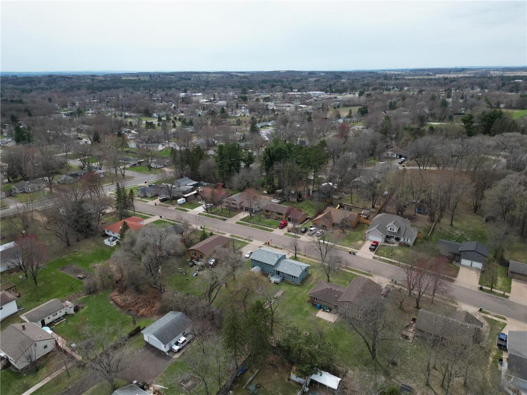 2107 15th Street Eau Claire WI 54703 7057365 image42