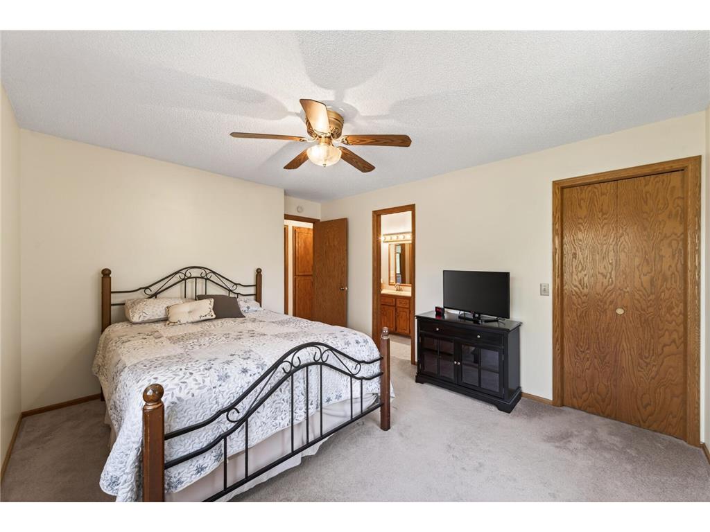 2107 189th Avenue NE East Bethel MN 55011 7072052 image23