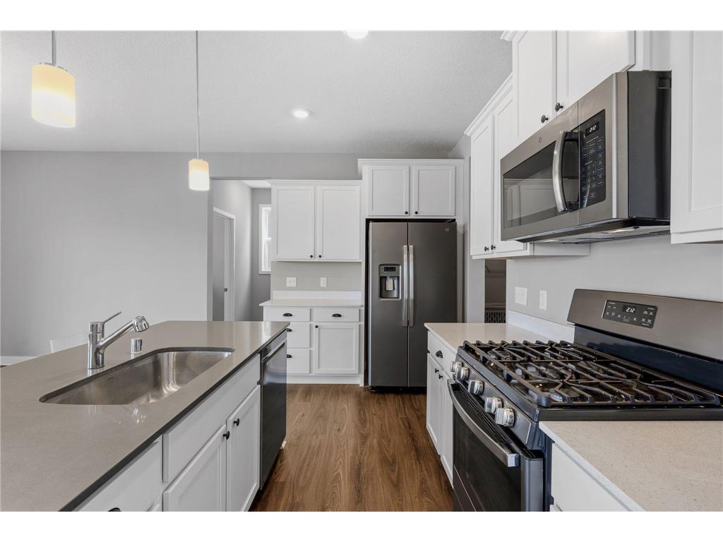 2107 Balsam Way Lino Lakes MN 55038 7094080 image11