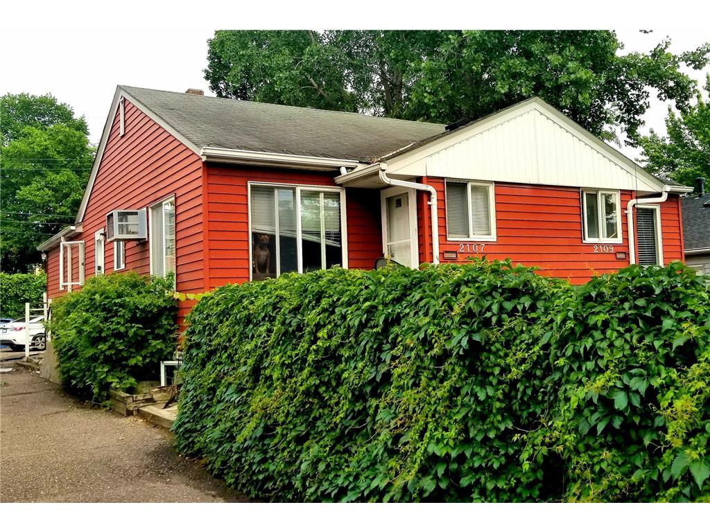 2107 Grand Avenue S Minneapolis MN 55405 6341986 image1