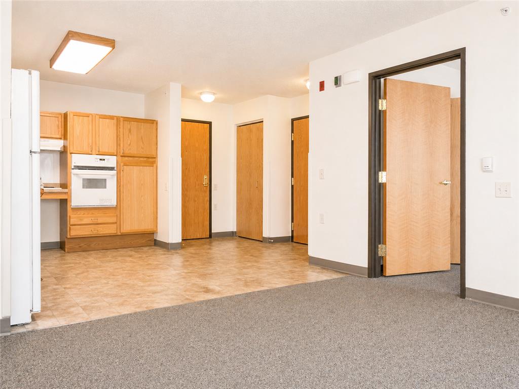 2107 Nobles Street #212 Worthington MN 56187 7063508 image3