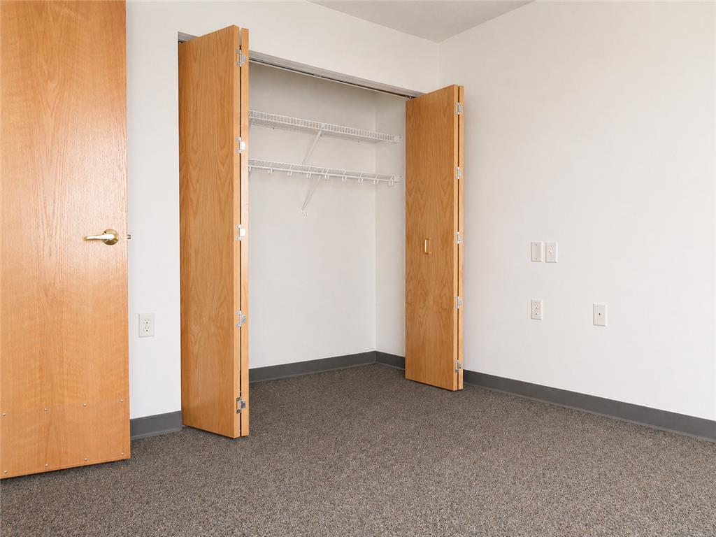 2107 Nobles Street #212 Worthington MN 56187 7063508 image7