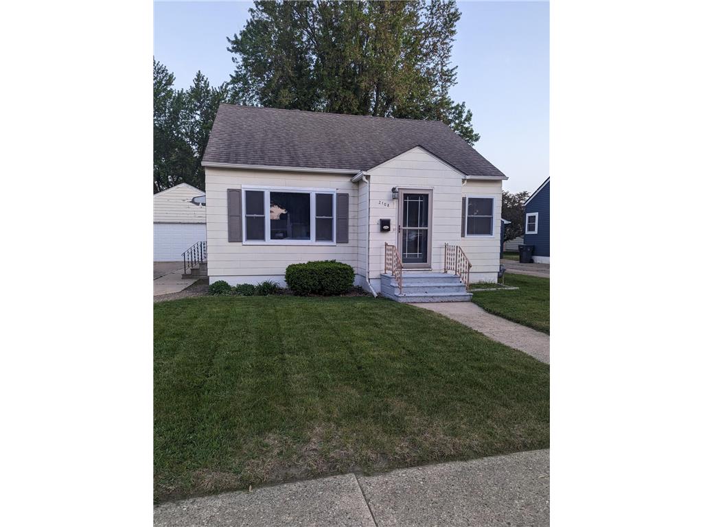 2108 4th Avenue SE Austin MN 55912 6379161 image1