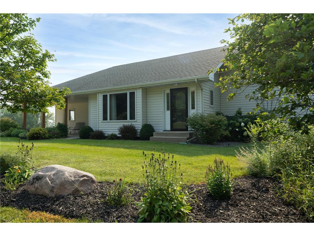 2108 Mingoview Drive Wanamingo MN 55983 6767398 image1