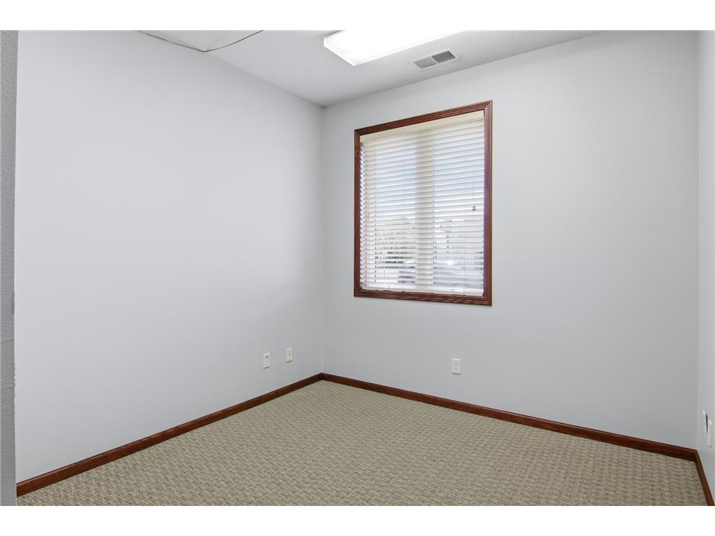 2108 S Broadway Street Menomonie WI 54751 7073371 image18