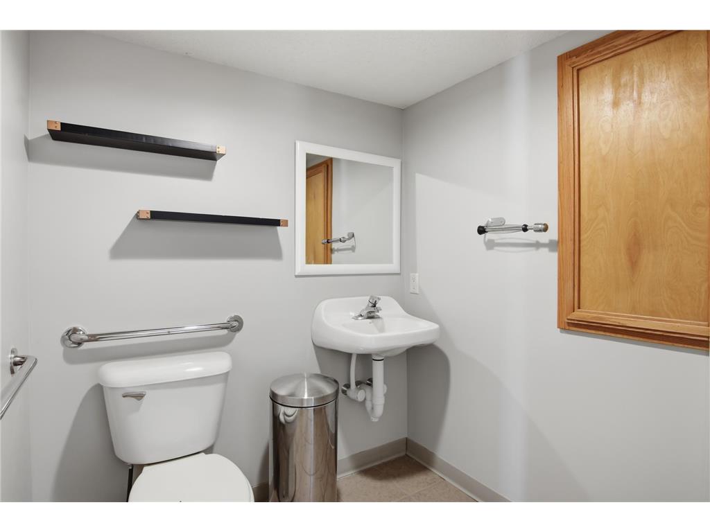 2108 S Broadway Street Menomonie WI 54751 7073371 image23