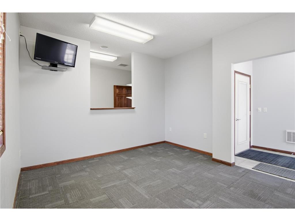 2108 S Broadway Street Menomonie WI 54751 7073371 image29